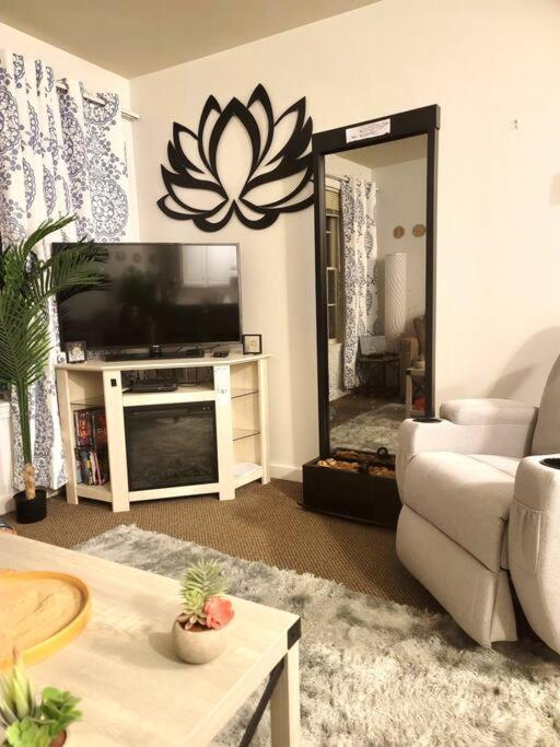 Gorgeous New Zen Suite Sleeps 4-Ski On Off Jiminy Hancock Exteriör bild